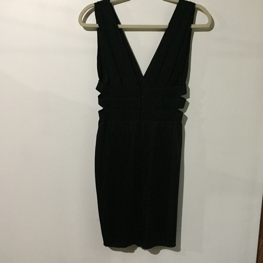 Bebe Back sexy Side Cutout V Neck Dress Size Small